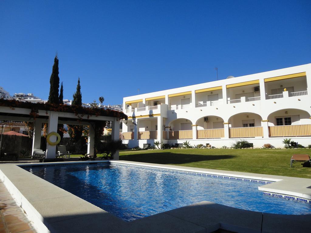 At Almoraide Rooms Suites (Adults Only) Nerja Εξωτερικό φωτογραφία