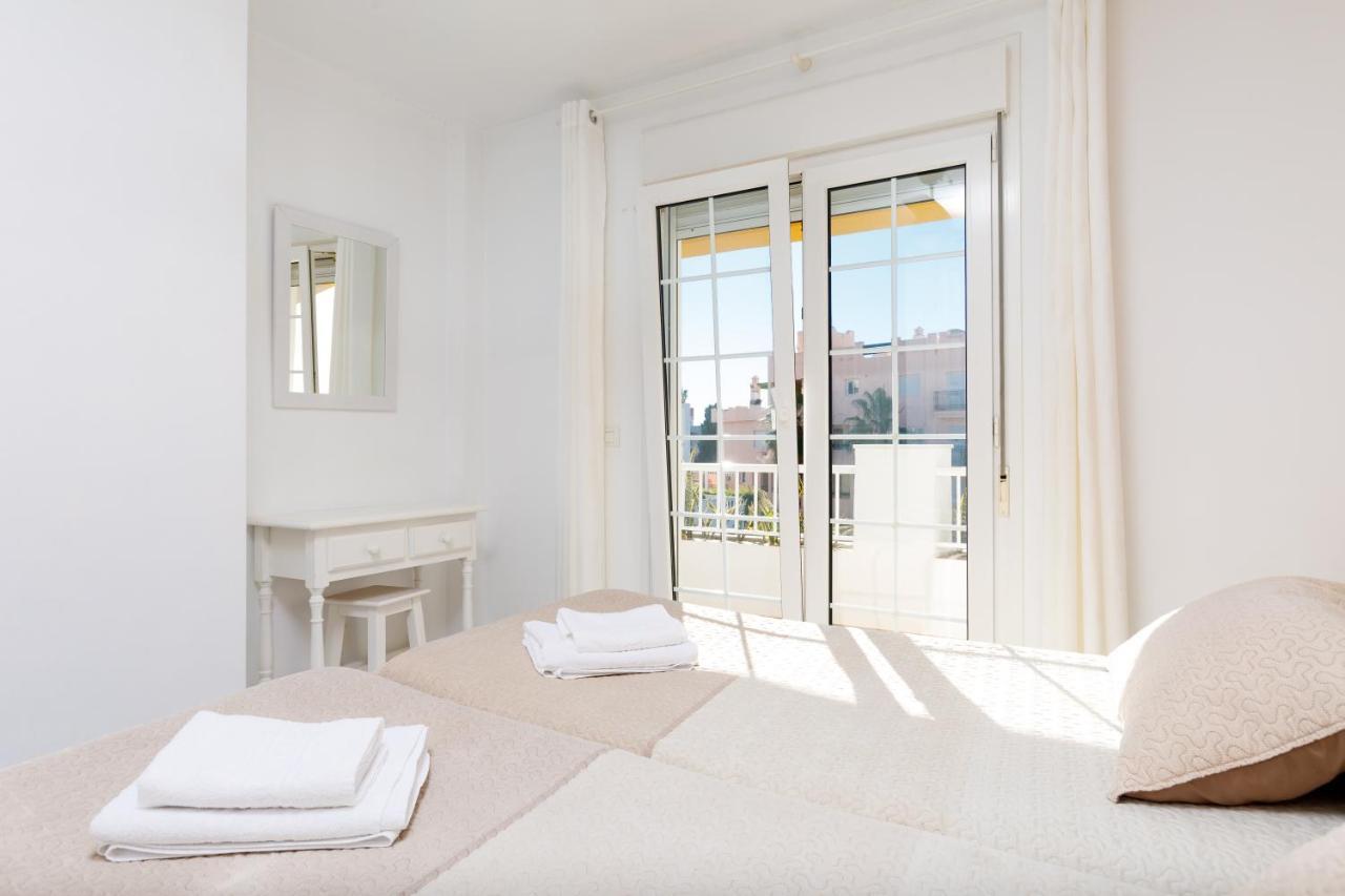 At Almoraide Rooms Suites (Adults Only) Nerja Εξωτερικό φωτογραφία