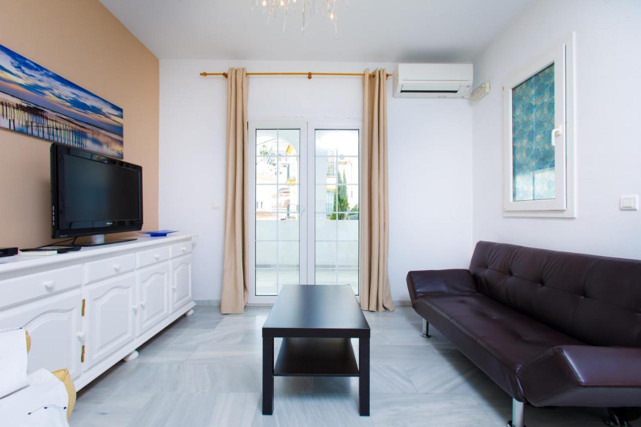 At Almoraide Rooms Suites (Adults Only) Nerja Εξωτερικό φωτογραφία