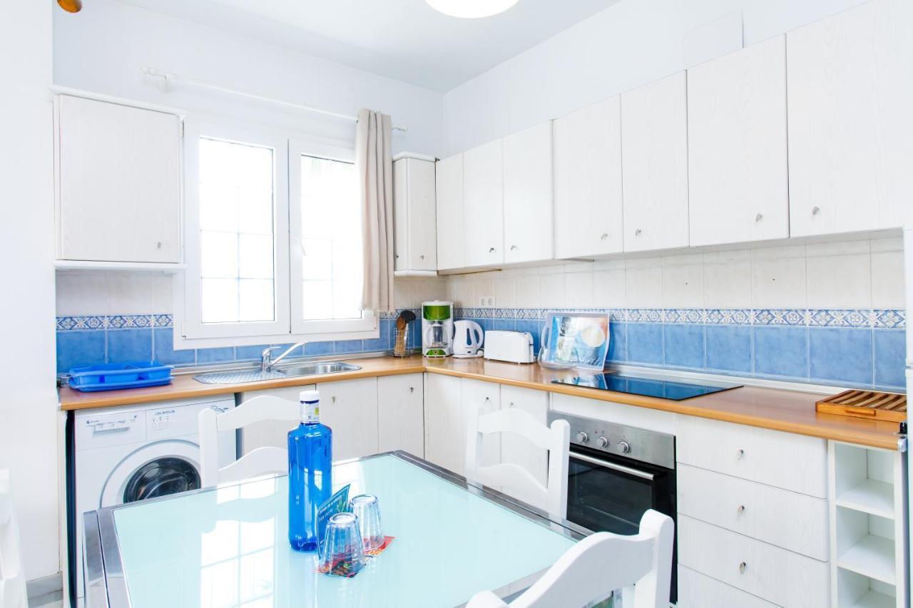 At Almoraide Rooms Suites (Adults Only) Nerja Εξωτερικό φωτογραφία