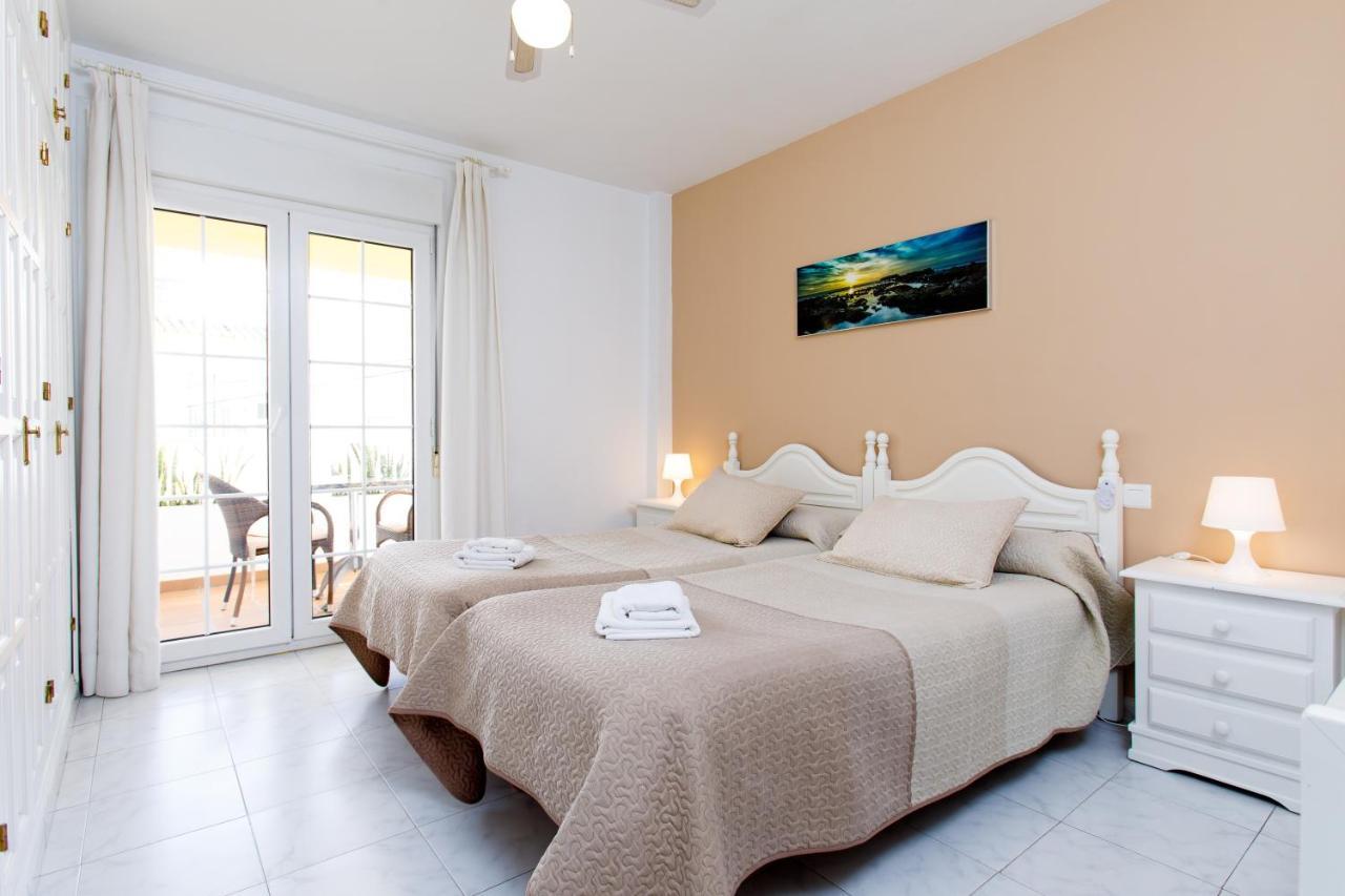 At Almoraide Rooms Suites (Adults Only) Nerja Εξωτερικό φωτογραφία