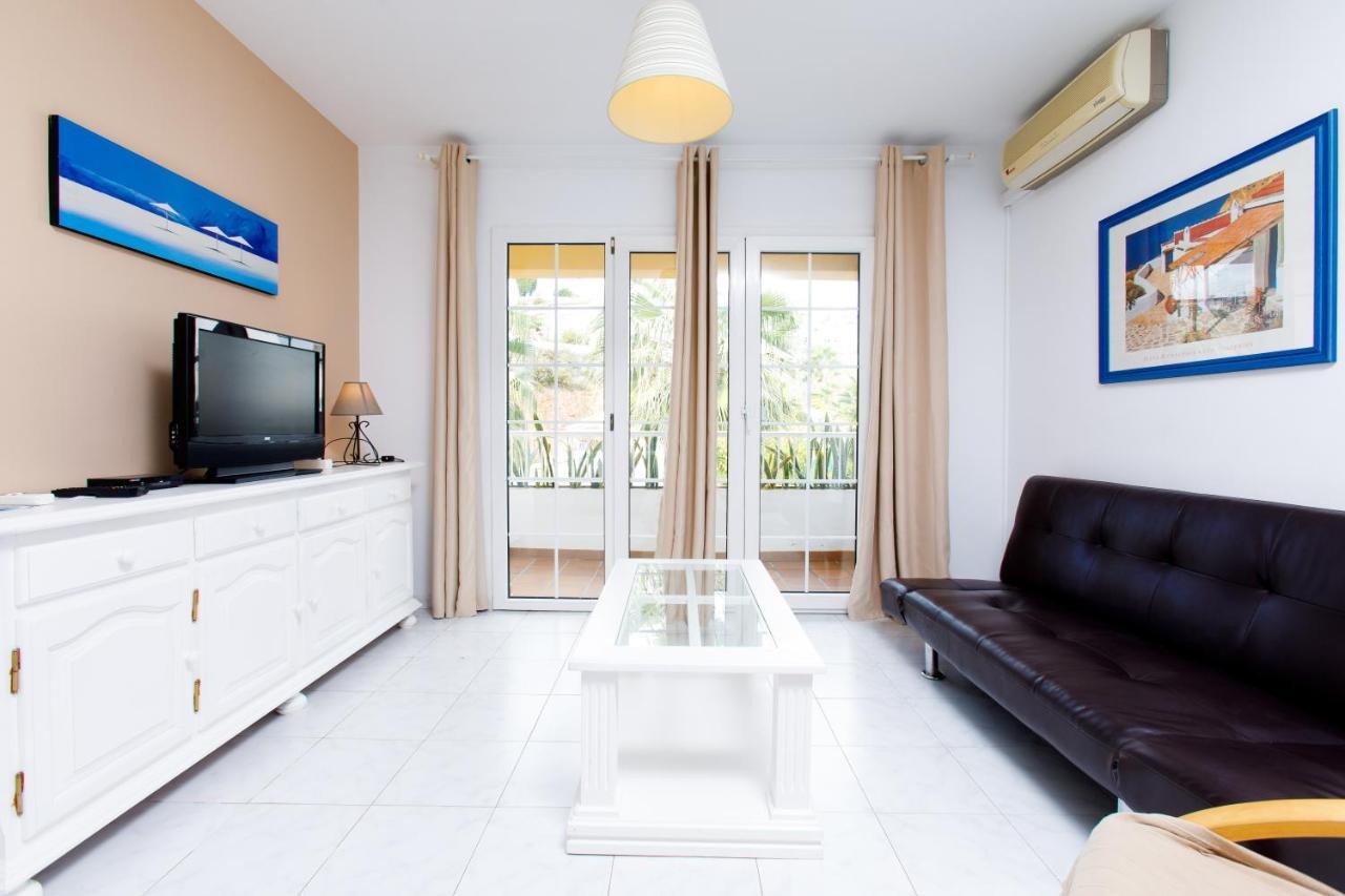 At Almoraide Rooms Suites (Adults Only) Nerja Εξωτερικό φωτογραφία