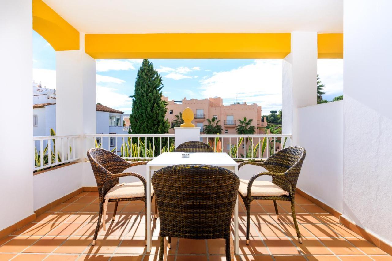 At Almoraide Rooms Suites (Adults Only) Nerja Εξωτερικό φωτογραφία