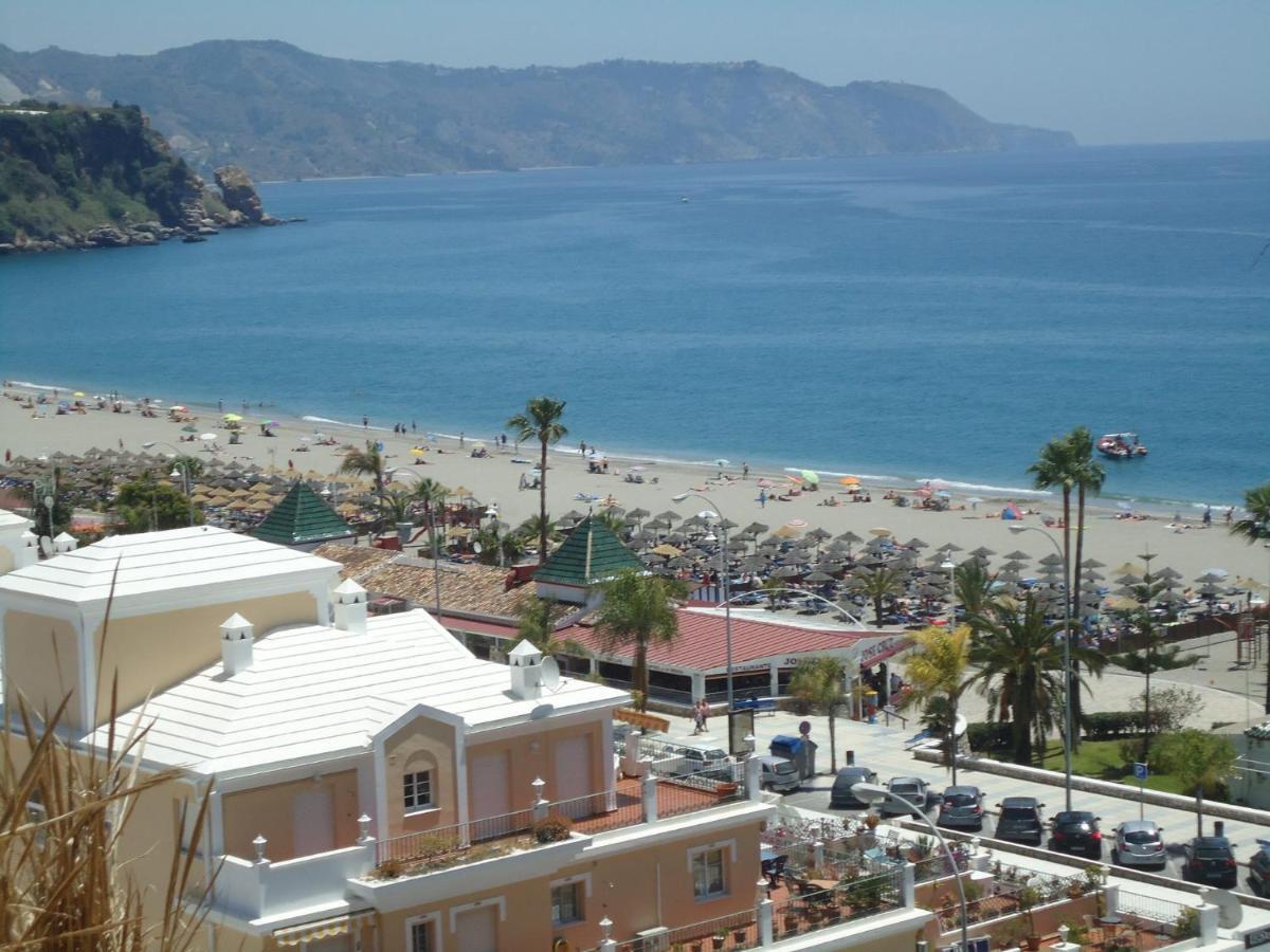 At Almoraide Rooms Suites (Adults Only) Nerja Εξωτερικό φωτογραφία